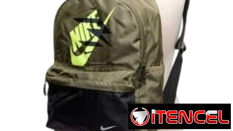 🎒 Mochila Nike Men's Green Futura – 59 USD ¡Mejores precios y calidad conmigo! — foto 1