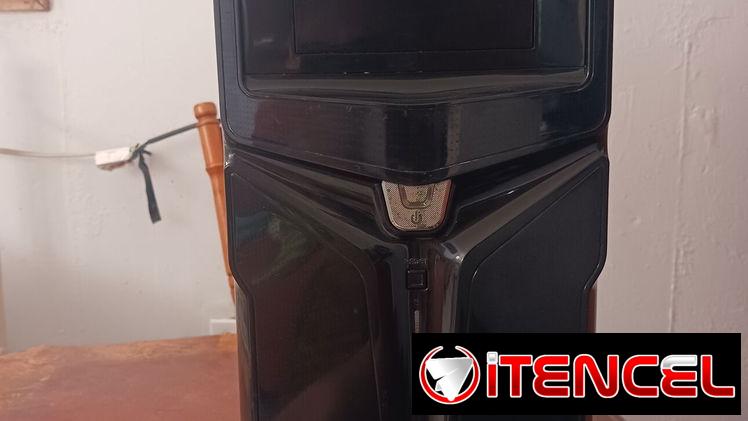 ORDENADOR COMPLETO CON ACCESORIOS (Transporte gratis a domicilio)