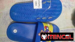 Chancletas y tenis para niños
