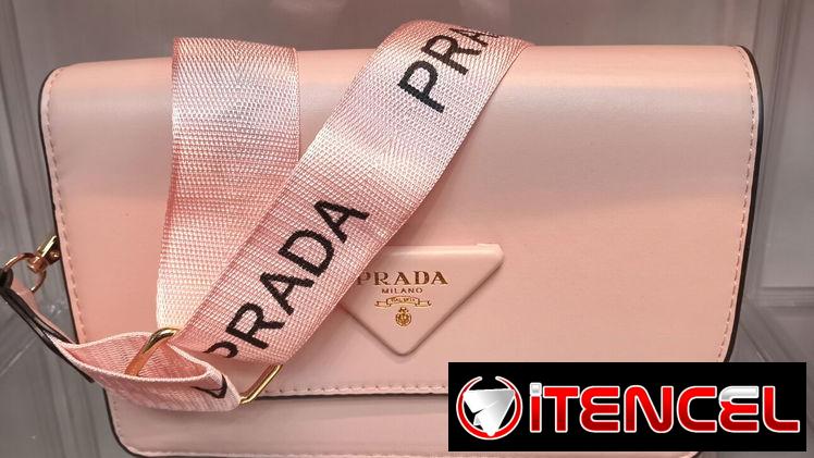 Carteras de mujer Prada. Amplia variedad