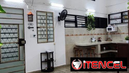 RENTA X NOCHES EN CENTRO HABANA. CERCA DE ZANJA Y BELASCOAÍN