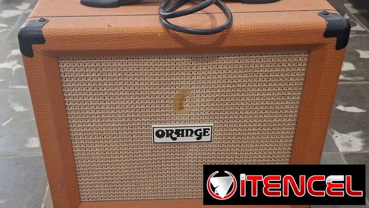 Amplificador Orange Crush 20 watts de guittarra.