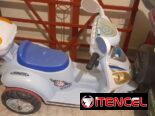 MOTO ELECTRICA DE JUGUETE PARA NIÑOS CON BATERIAS DE REPUESTO
