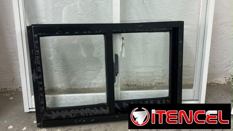 Ventanas de aluminio con cristal — foto 1