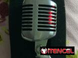 🎙️ MICRÓFONO DE ESTILO VINTAGE EN VENTA  Diseño retro y se enciende con alimentación phantom. 💵 $150 USD
