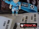 Llaveros con participantes de futbol en 2.5 usd