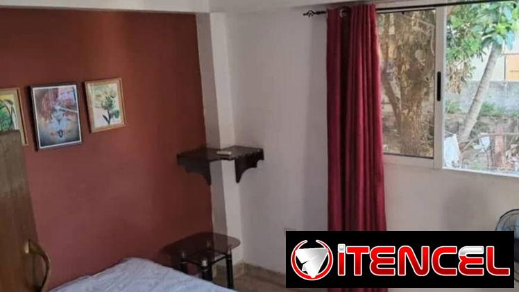ALQUILO APTO VEDADO 350 USD SOPORTE ENERGETICO.