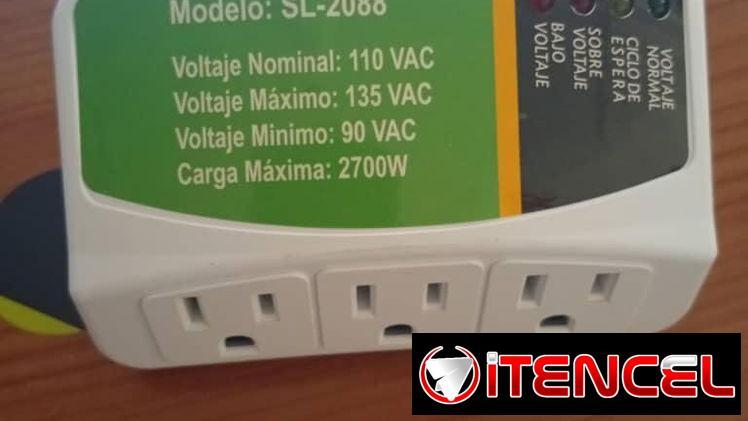 Protector de voltaje triple