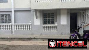 🏡 ¡SE VENDE PUERTA DE CALLE CON TODO DENTRO! Habana vieja Jesús Maria  ❄️🛋️