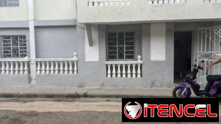 🏡 ¡SE VENDE PUERTA DE CALLE CON TODO DENTRO! Habana vieja Jesús Maria ❄️🛋️