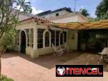Venta de casa colonial independiente en Playa en 220000