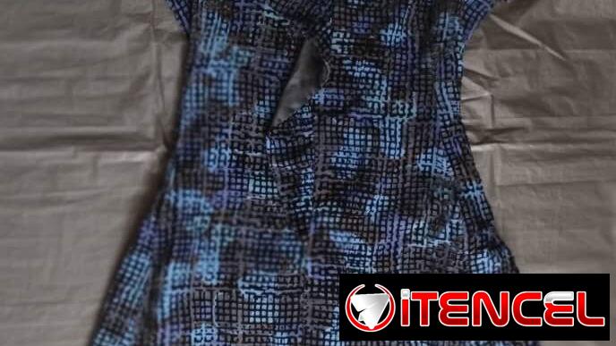 Vestido auténtico EMPORIO ARMANI de colección