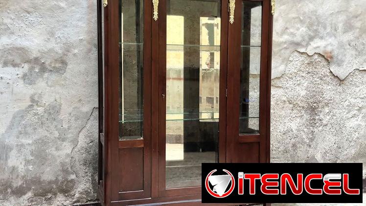 ⚜️ Vitrina antigua restaurada • Entrega incluida 🚛 [94] — foto 1