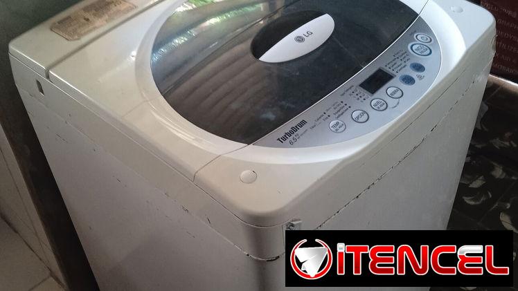 Vendo lavadora automática LG…