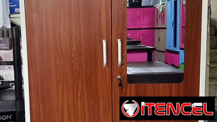 Closet Metálico con puertas de madera espejo y caja fuerte 210 usd Incluye transporte — foto 2