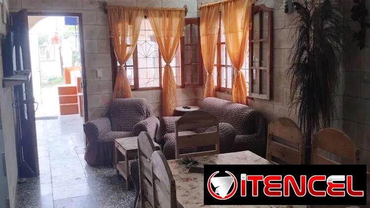 Casa de renta con piscina y respaldo energético muy cerca del mar en Guanabo 3 habitaciones GUAB-001 — foto 3