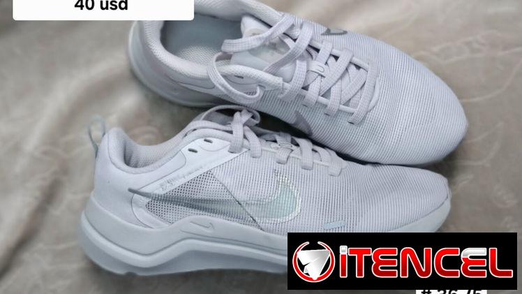 Tenis Nike Originales de Mujer