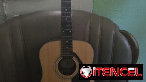 ❗️ Guitarra Acústica Yamaha F325D con estuche sólido 🎶🔥