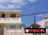 Alquiler de casa en bajos con garaje en el Vedado