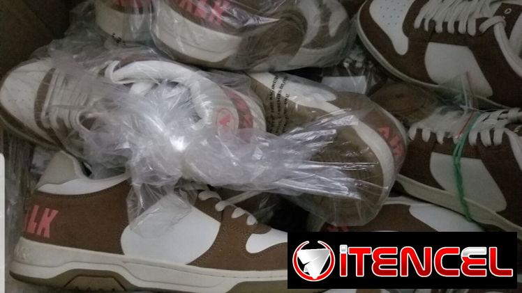 Tenis zapatos original a 3 usd y acepto transferencia — foto 1