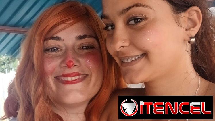 Payasa piruleta y sus dulces marionetas con la princesa pastelito