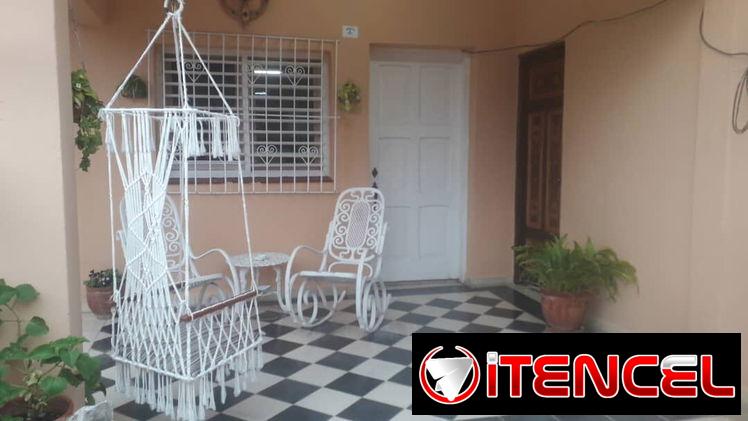*Reserva casa en Varadero,a 1 cuadra de la playa para 4 personas,con garaje y cocina — foto 1