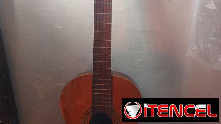 Guitarra criolla — foto 2