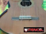 Guitarra yhamaha electroacústica