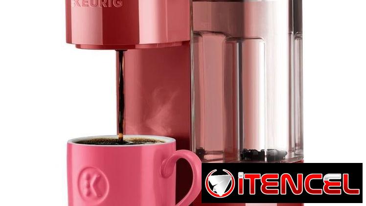 Cafetera Keurig K-Express Essentials Roja