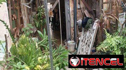VENTA DE  CASA DE 2 PLANTAS  POR LA CALZADA DE 10 DE OCTUBRE