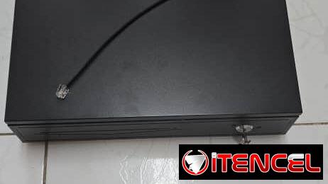Caja registradora Nueva de 4 compartimentos — foto 2