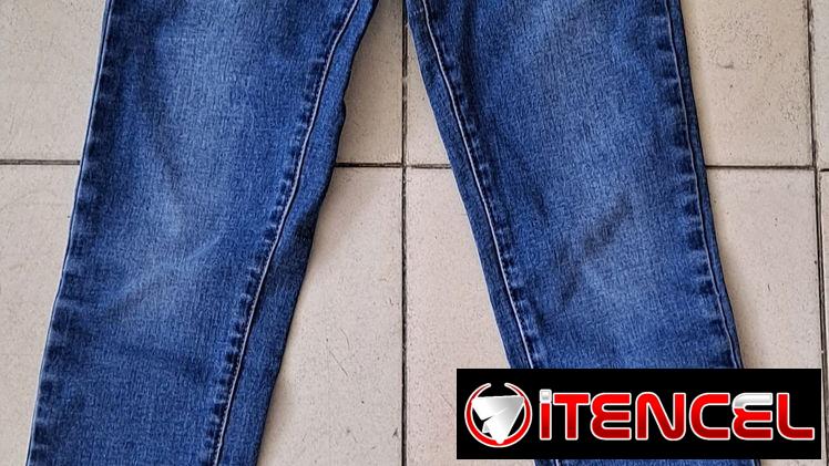 Pantaloncitos de niños para el frío. — foto 1