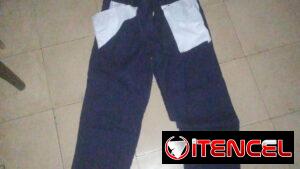 Pantalón de secundaria