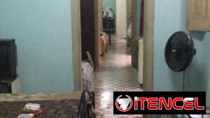 Permuto casa de 3/4 en Centro Habana por apto de 2/4 en Plaza. Carlos, móvil 52914572
