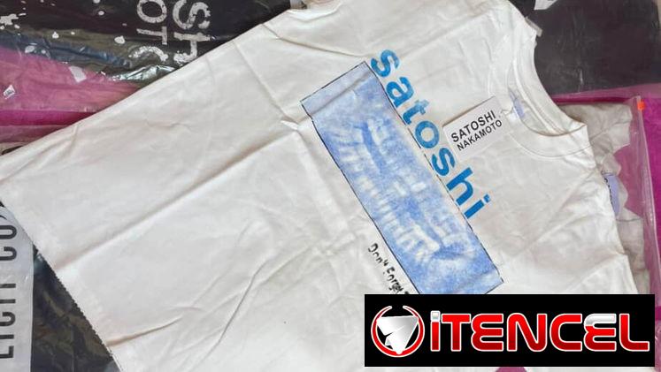 Puloverts T-shirt Satoshi