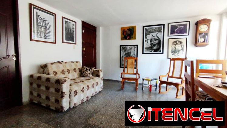 Apto en el piso 6 en 20 de mayo — foto 1