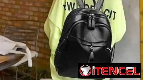 Mochila juvenil ligera  18 usd