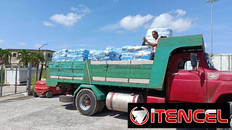 Camión para mudanzas y cargas en la Habana y provincias cercanas, también desde puertos, aeropuertos y Palco.