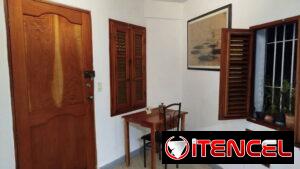 Se renta apartamento en Vedado! Zona con muy poca afectación eléctrica
