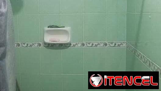 “$6000usd CON AJUSTE. En venta  Apartamento en Alamar, Zona 7, 3er piso.  Referencia: Cerca del paradero,
