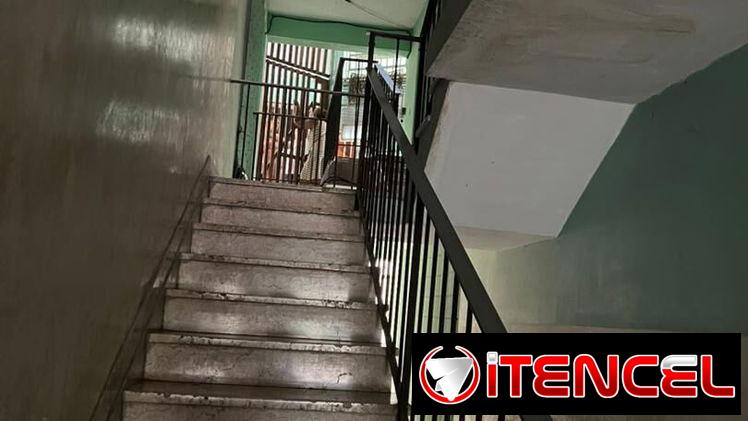 Venta de acogedor apartamento en 10 de octubre.