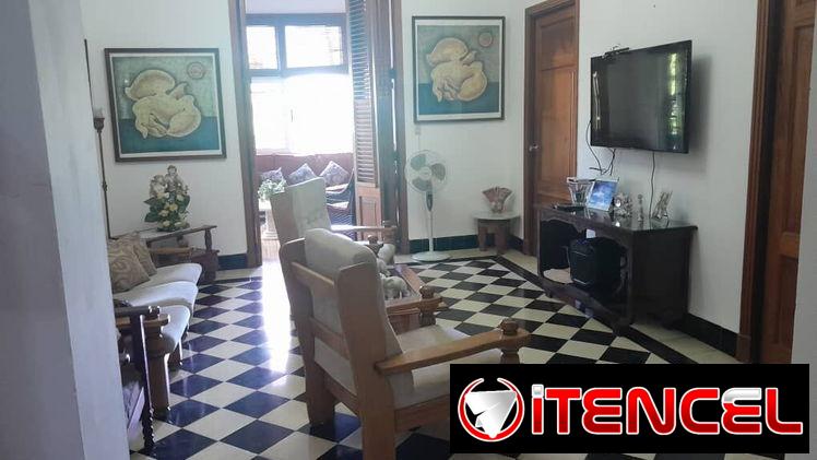 RENTA DE 2 CUARTOS CON BAÑO PRIVADO EN EL VEDADO 🏙️