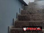 Se vende apartamento interior en el Vedado- Línea entre 14 y 16