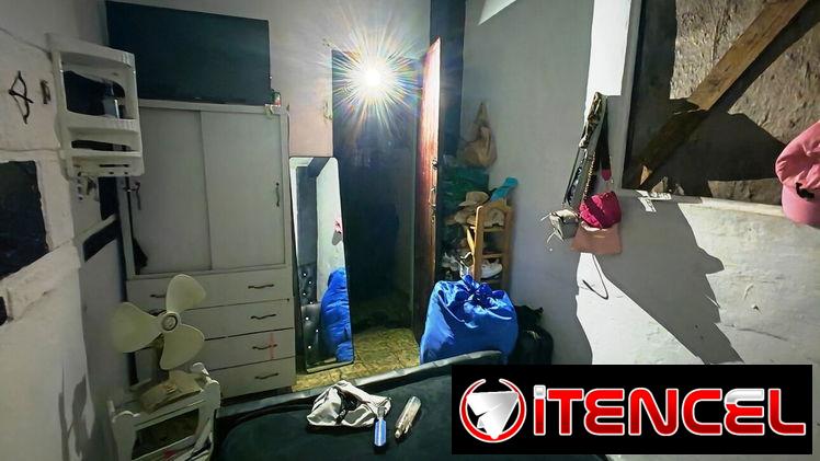 10 de Octubre y Vía Blanca:Apto de 2/4 en 3erPiso,Ventanales a la Calle,Azotea Propia,y Una Casita De Madera Independien — foto 4