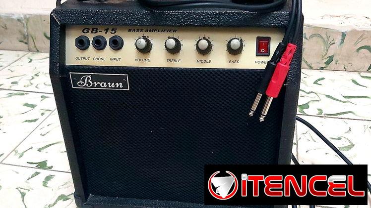 Amplificador de bajo en perfecto estado + cable estéreo dual TS 1/4 de 3metros de largo — foto 2