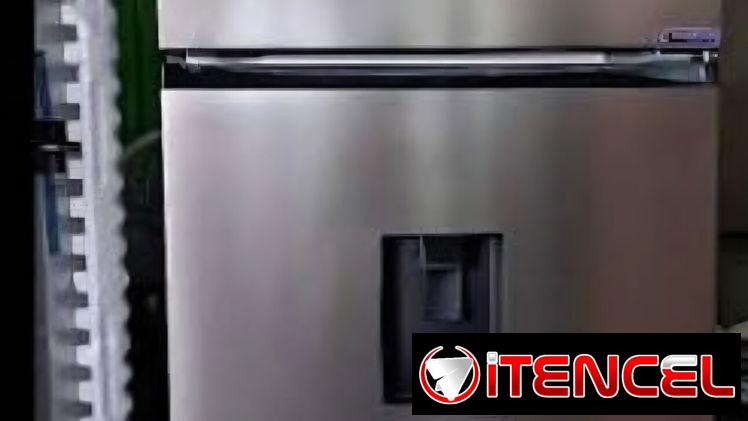 Refrigerador Hisense de 16 pies cúbicos,  dispensador, calidad, garantía y factura 52645053 — foto 1