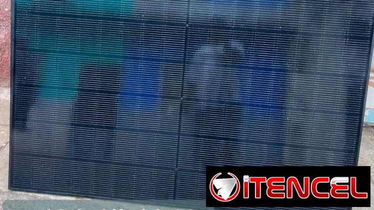 Panel bifacial 450w