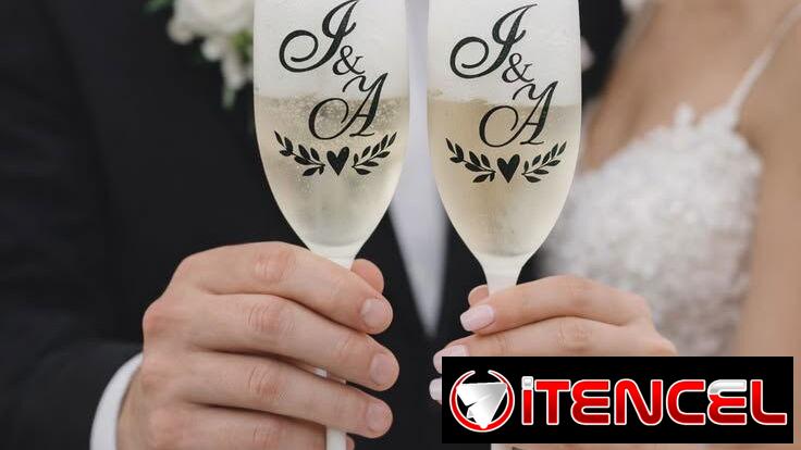 Copas y botellas y diferentes artículos personalizadas bodas y despedida de soltera — foto 4