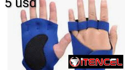 Guantillas de Gyn Xs y L color azul. En 10 de octubre muy centrico