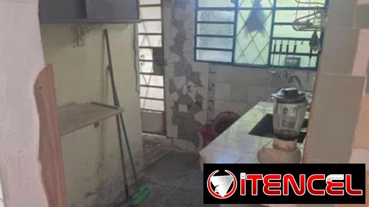🏡✨ Casa de renta lineal independiente en Guanabacoa. Pequeña para 2 personas. COA-001
